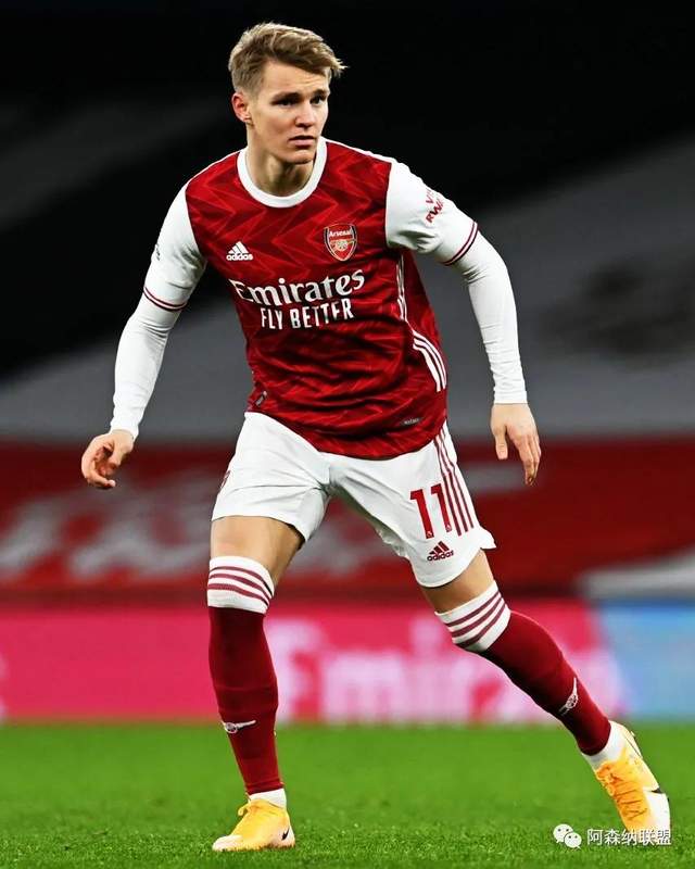 美网站晒最新夺冠概率：雷掘火位列前三 湖人杀进前四令人意外（美媒更新夺冠概率榜：雷霆掘金火箭包揽前三，湖人跻身前四成意外之喜）