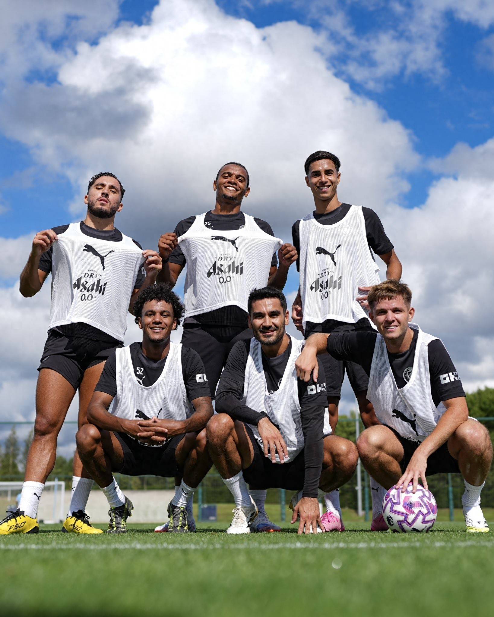 阿斯：皇马和A22起诉欧足联，要其赔偿45亿欧并批准欧超运营（阿斯报：皇马携A22起诉欧足联，索赔45亿欧并要求放行欧超）