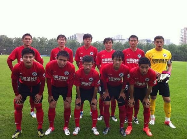 莫德里奇在对阵拉齐奥的比赛中踢满全场，Sofac...（莫德里奇战拉齐奥全场未下，表现出色）