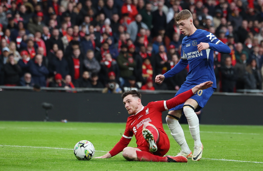 拉什福德单刀踢失表现懒散，巴萨买断前景黯淡（拉什福德错失单刀状态低迷，巴萨买断希望渺茫）