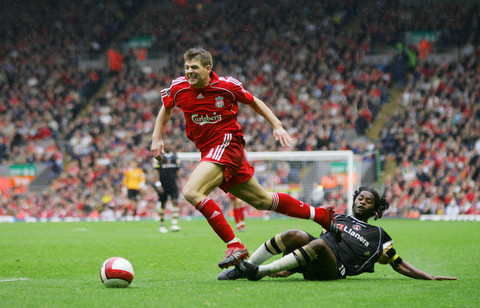 官方：前曼联青训教练西蒙-怀尔斯出任利物浦U18主帅（利物浦官宣：前曼联青训教练西蒙-怀尔斯出任U18队主帅）