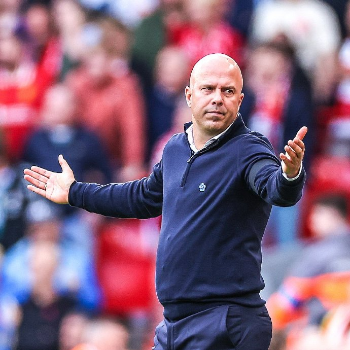 官方：深圳青年人球员韩光徽退役，曾在北理工效力多年（深圳青年人官宣韩光徽退役，曾长期效力北京理工）