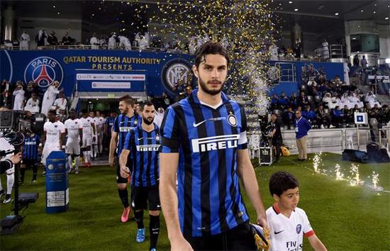 梅西：踢球不会在意纪录；希望能够参加2026世界杯（梅西：踢球不看重纪录，盼出战2026年世界杯）