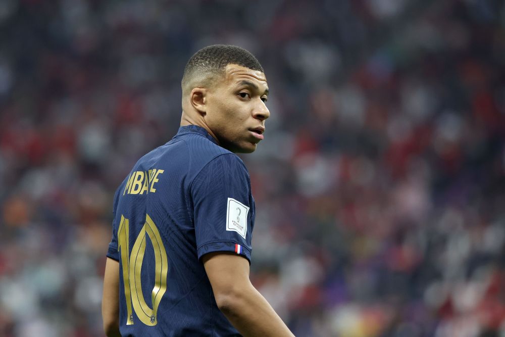 齐沃：两连败出现更衣室问题？我无需否认什么，足球总是如此（齐沃回应两连败与更衣室传闻：无需否认，足球本就如此）