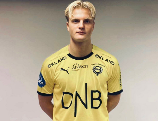 卡拉格：斯凯利是天才球员，对他未入选英格兰大名单感到惊讶（卡拉格称斯凯利天赋异禀，惊讶其落选英格兰名单）